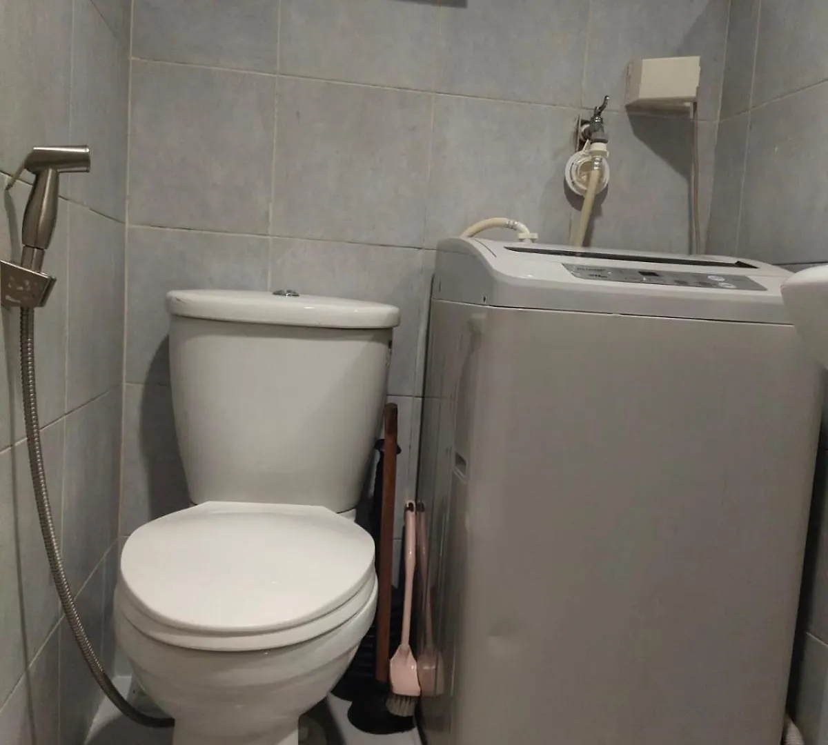Hotel apartamentowy Rem Staycation Pasay